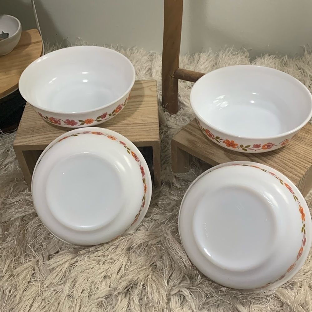 Arcopal France Set Of 4 Vintage 70's Pink Green And Orange Floral Bowls